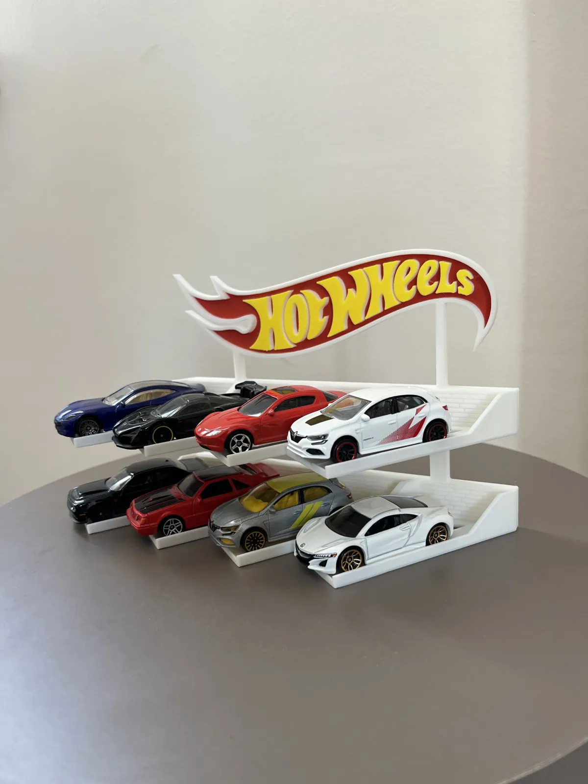 8 Araçlık 1/64 Model Araç Sergileme Standı 2