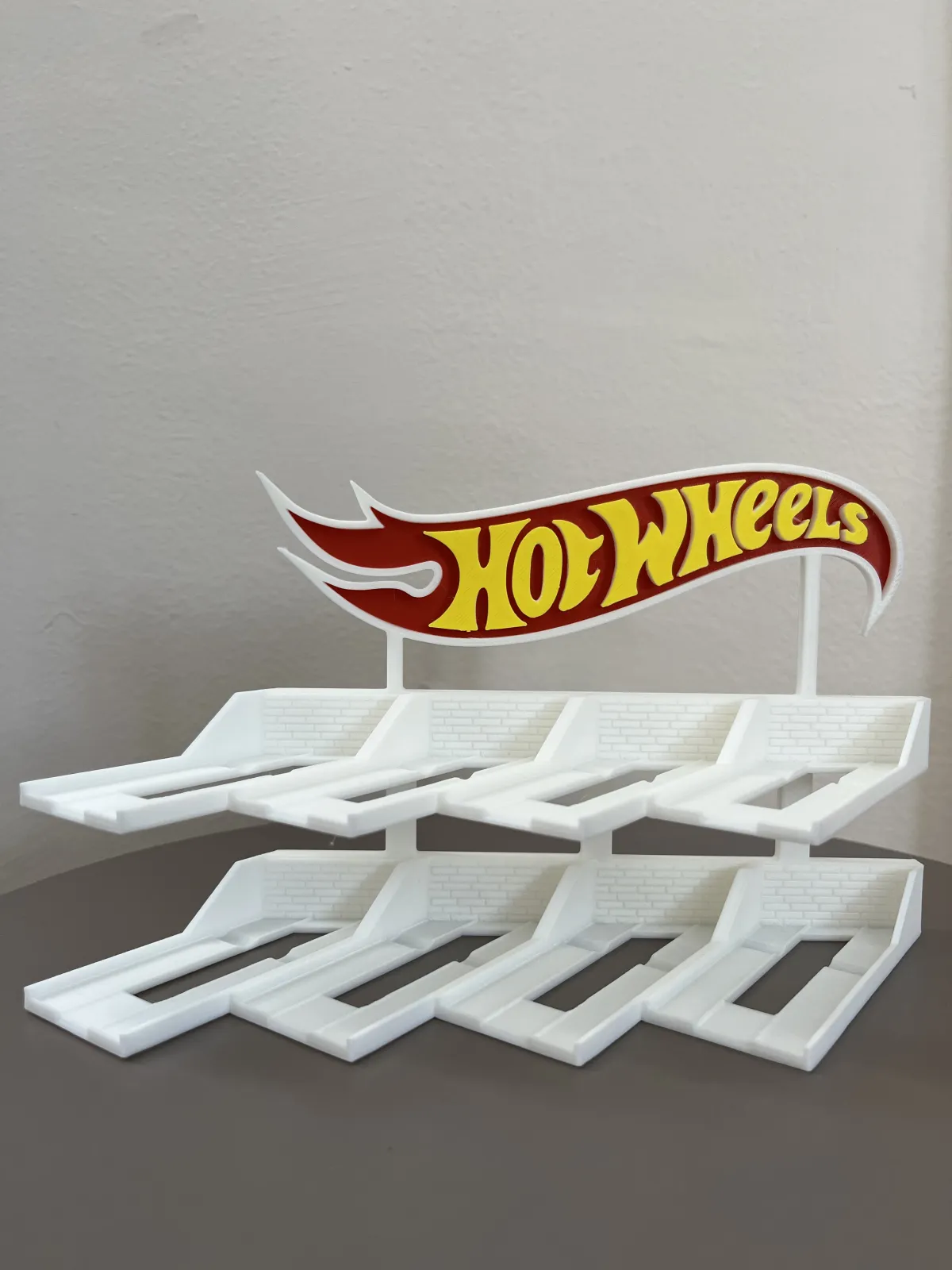 8 Araçlık 1/64 Model Araç Sergileme Standı 3