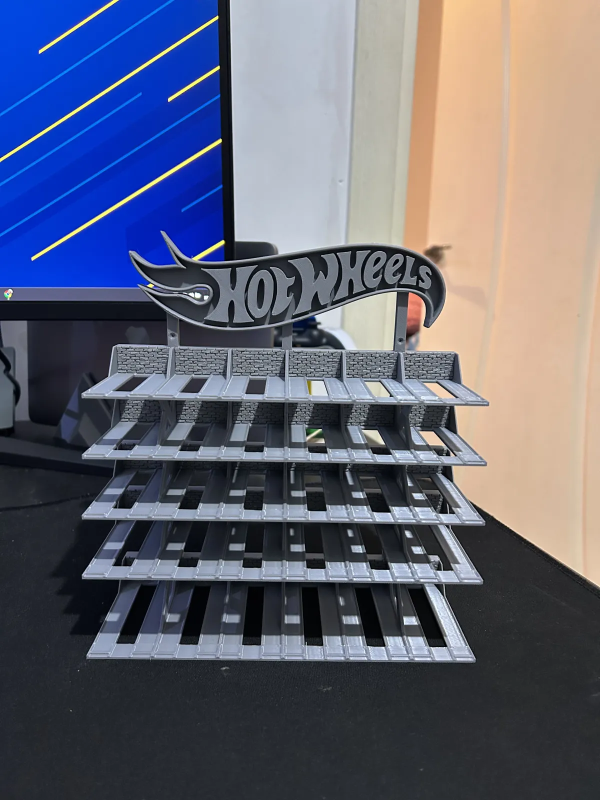 30 Araçlık 1/64 Model Araç Sergileme Standı 3
