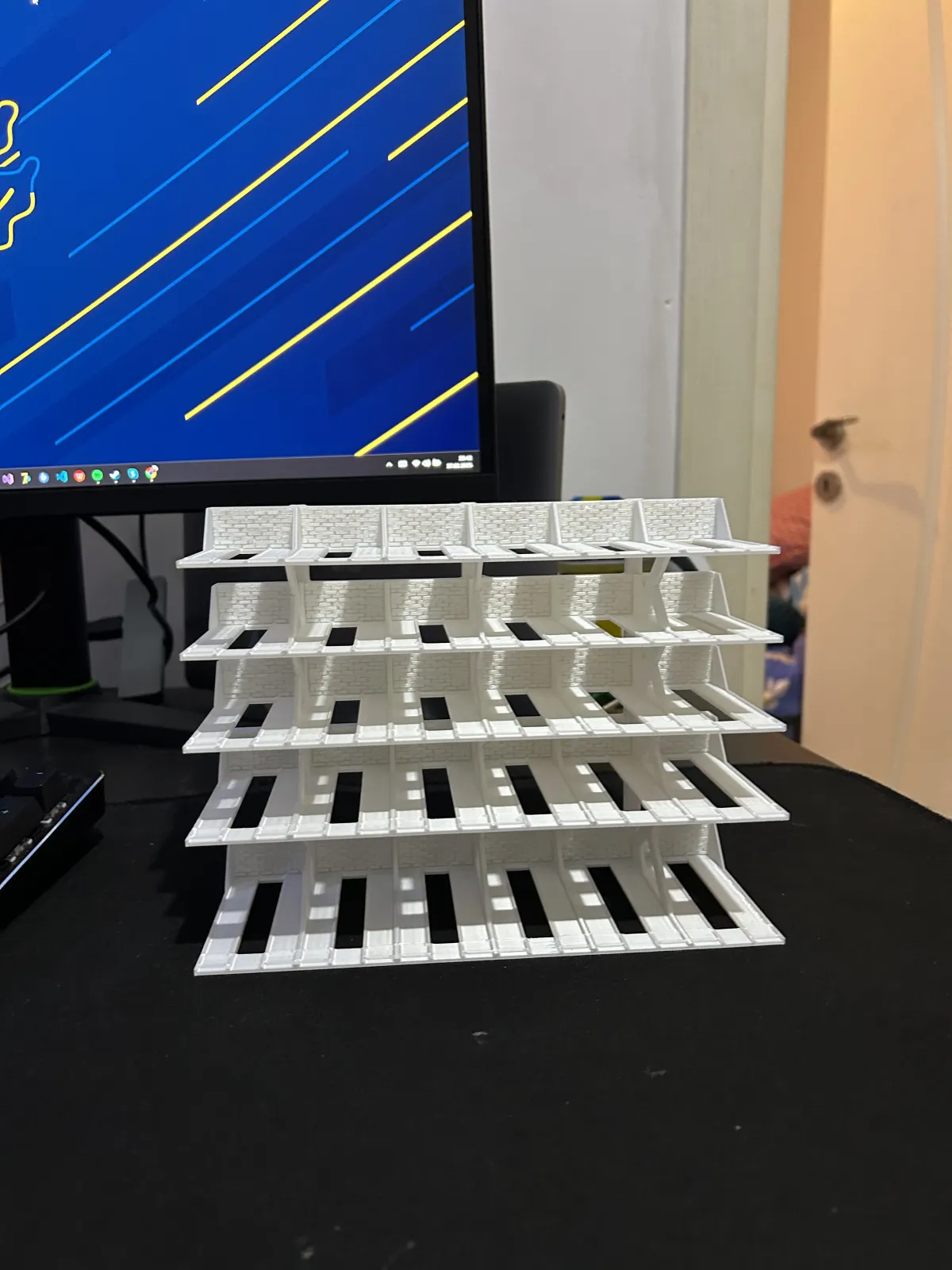 30 Araçlık 1/64 Model Araç Sergileme Standı 4