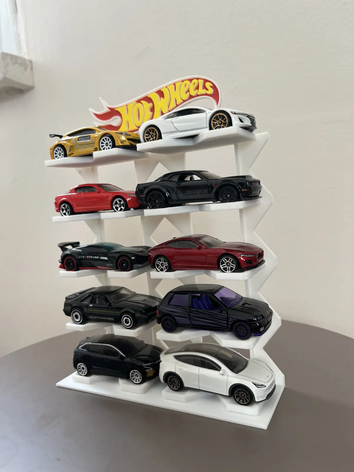 10 Araçlık Katlı Koleksiyon Sergi Standı – 1:64 Ölçek 2