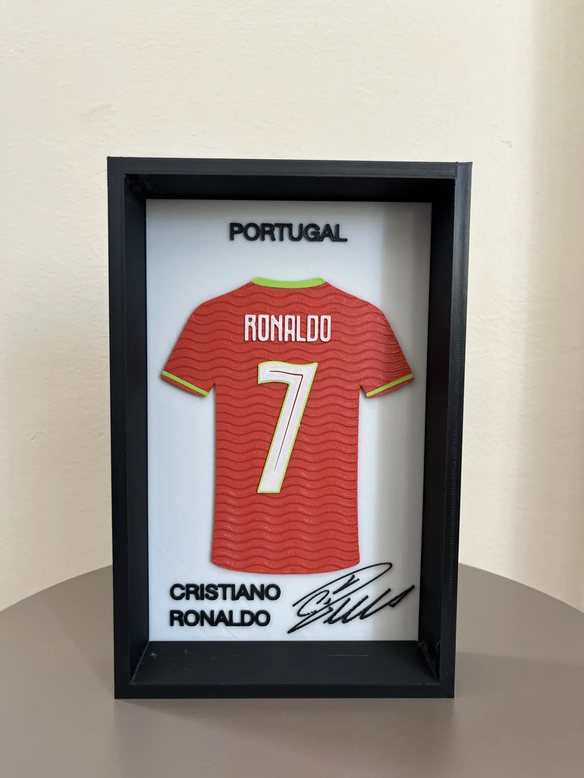 Cristiano Ronaldo Forma Tablosu – 3D Baskı Dekoratif Çerçeve 2