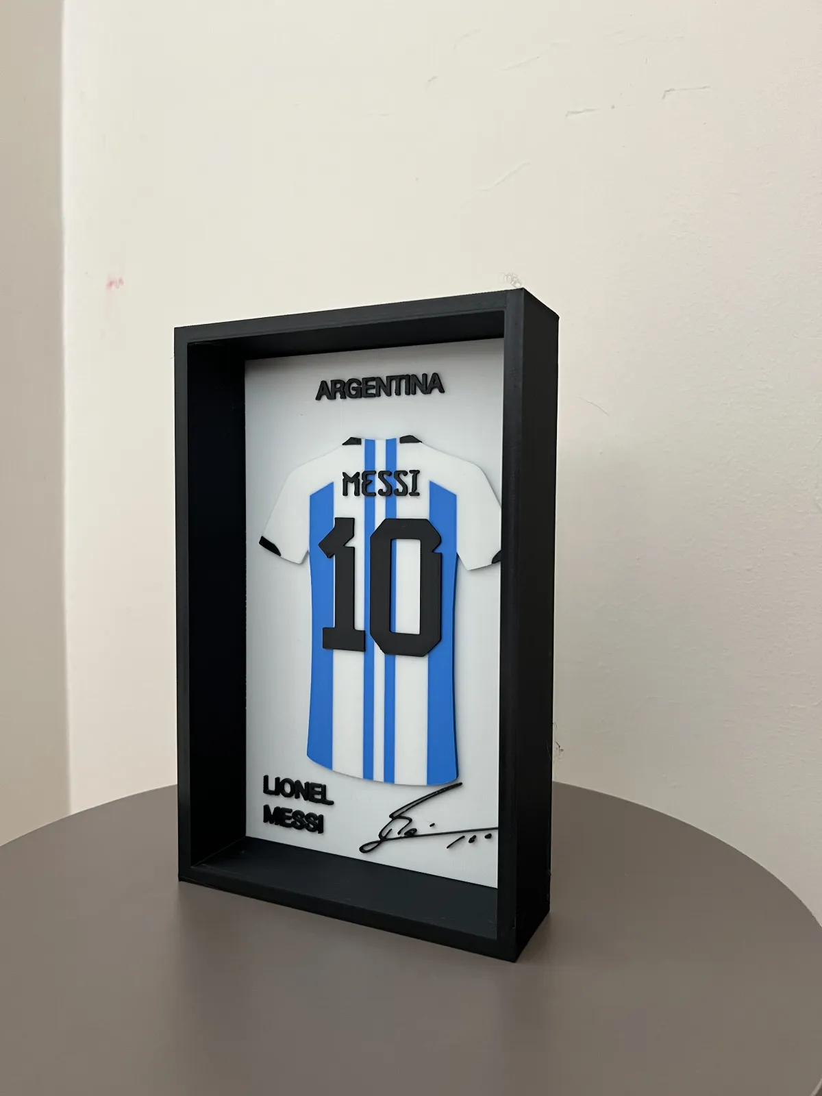 Messi Forma Tablosu – 3D Baskı Çerçeveli Arjantin Tasarımı 3