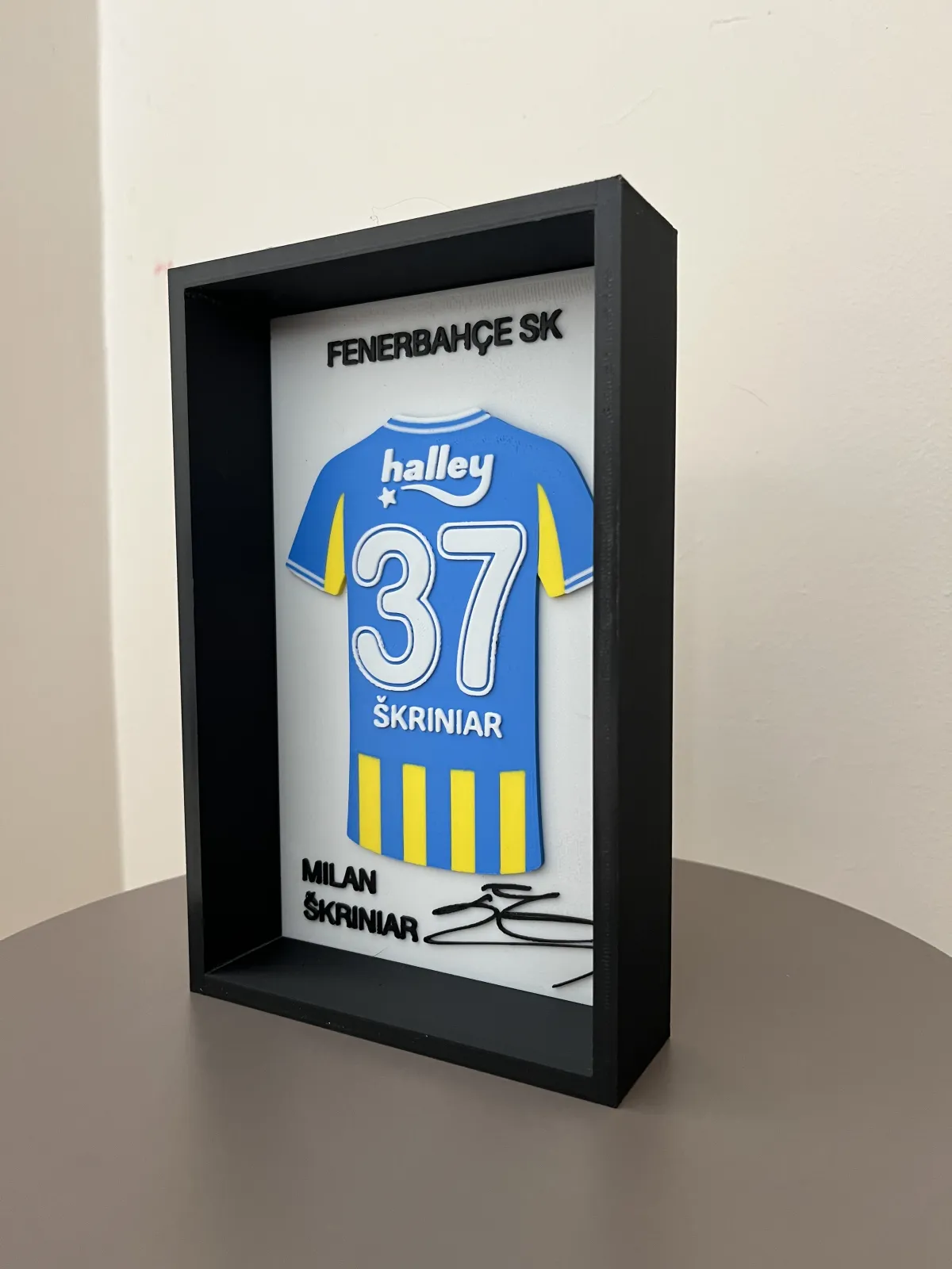 Fenerbahçe Milan Škriniar Forma Tablosu – 3D Baskı Çerçeveli Tasarım 3