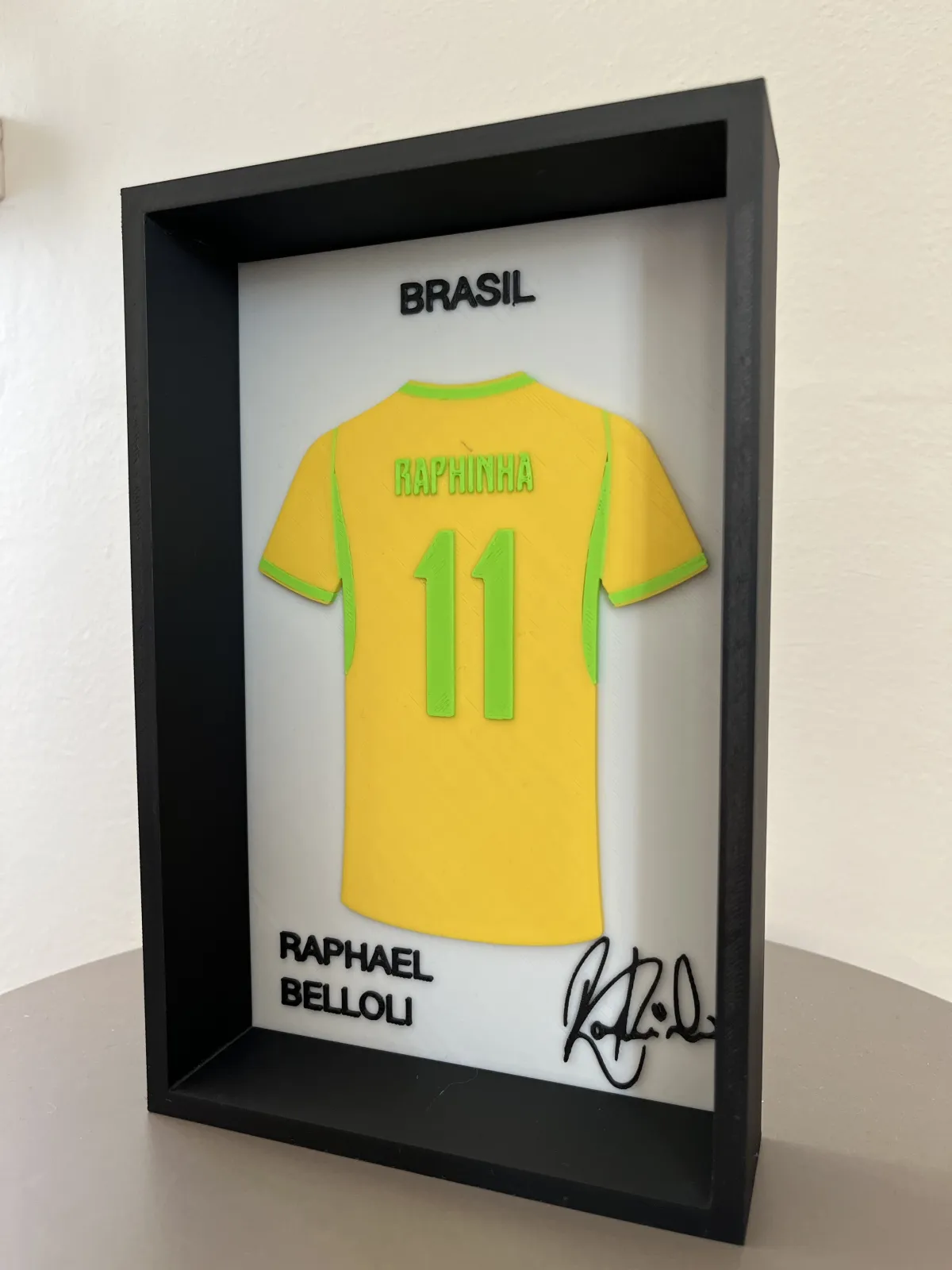 Raphael  Belloli 3D Çerçeveli Forma Tablo 3