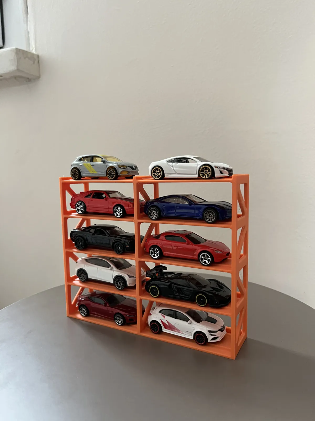 1/64 Diecast Araç Standı – 10 Araç Kapasiteli Özel Tasarım - Thumbnail 3