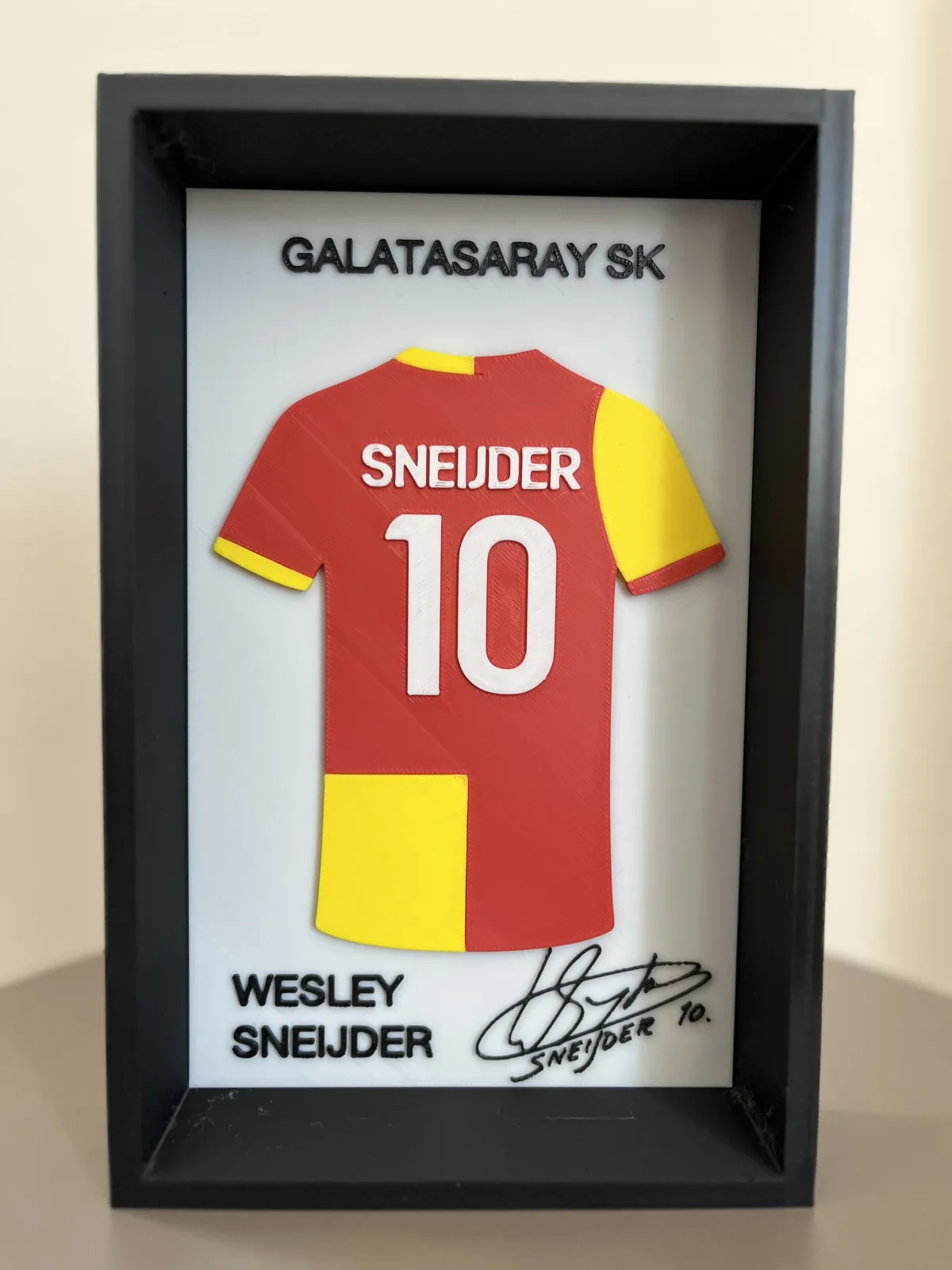 Galatasaray efsanesi Wesley Sneijder konseptiyle hazırlanmış dekoratif forma çerçevesi 5